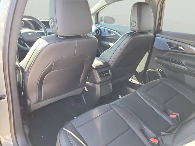 New 2026 Chevrolet Equinox EV LT w/ LPO, Blackout Package FWD image 12