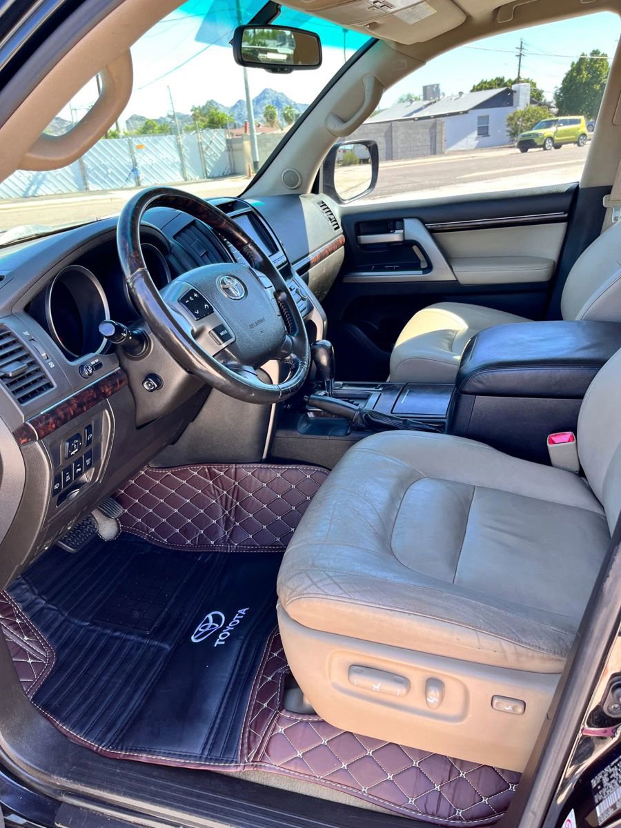 Used 2008 Toyota Land Cruiser image 10