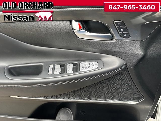 Used 2023 Hyundai Santa Fe Calligraphy AWD/4WD image 9
