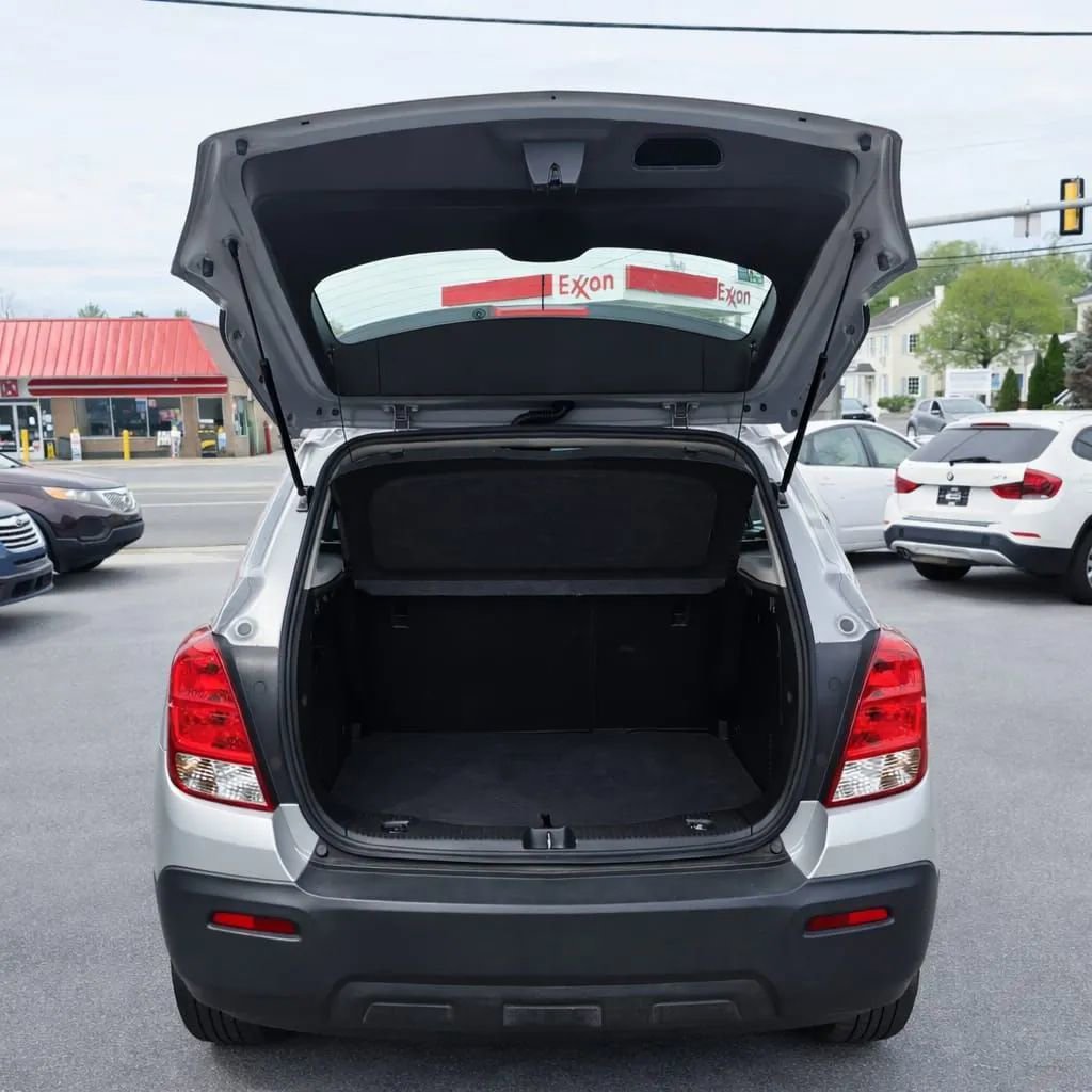 Used 2016 Chevrolet Trax LS AWD/4WD image 5