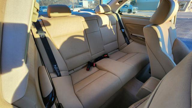 Used 2002 BMW 325Ci Coupe image 16