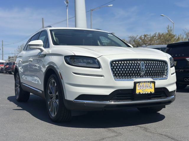Used 2023 Lincoln Nautilus Reserve w/ Equipment Group 201A image 48