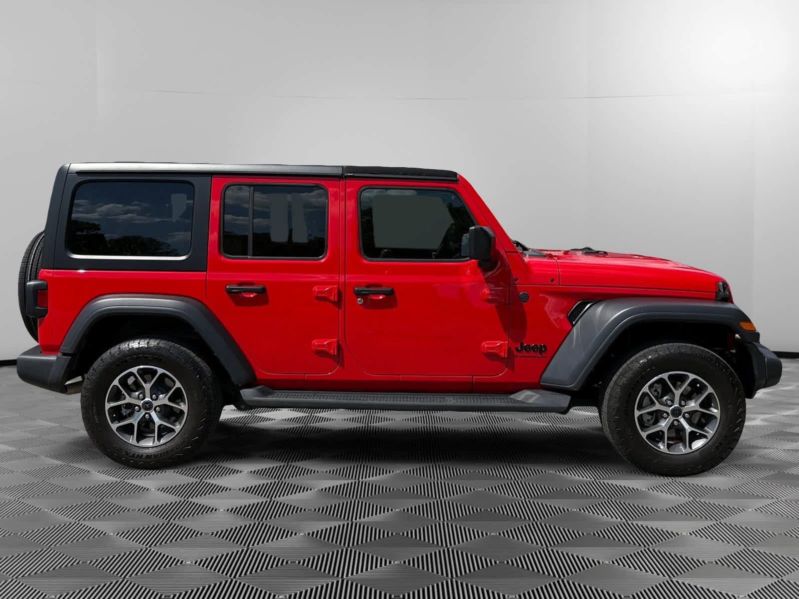 Used 2024 Jeep Wrangler Unlimited Sport AWD/4WD image 6