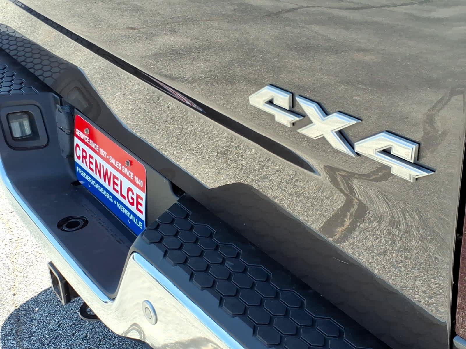 Used 2019 RAM 1500 Lone Star AWD/4WD image 10