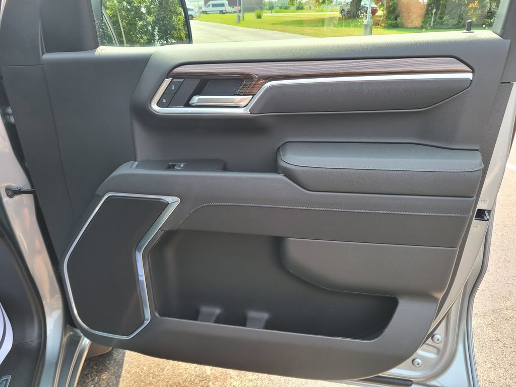 New 2026 Chevrolet Silverado 1500 LT AWD/4WD image 9