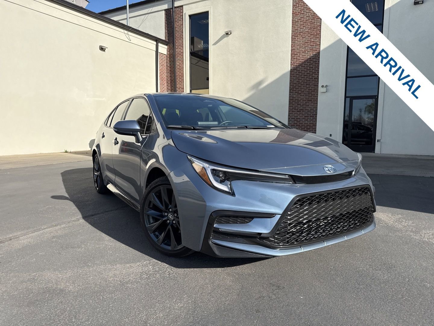 Used 2024 Toyota Corolla SE image 1