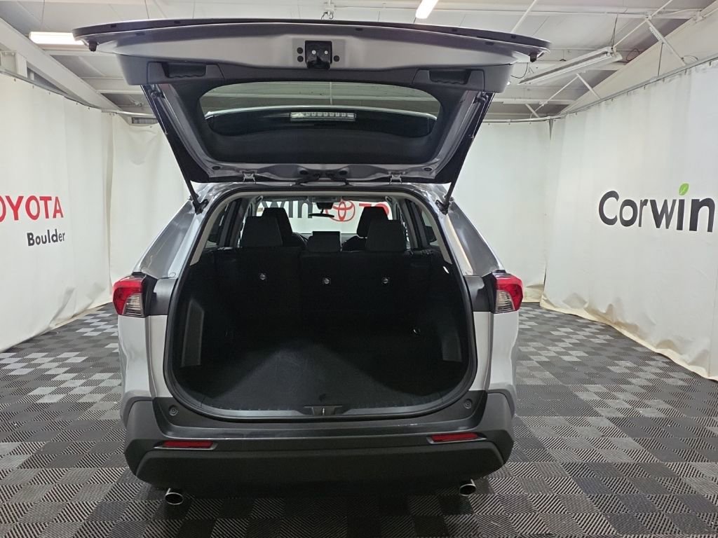 Used 2025 Toyota RAV4 LE image 6