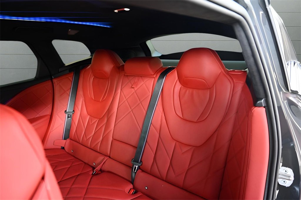 Used 2023 BMW XM image 25