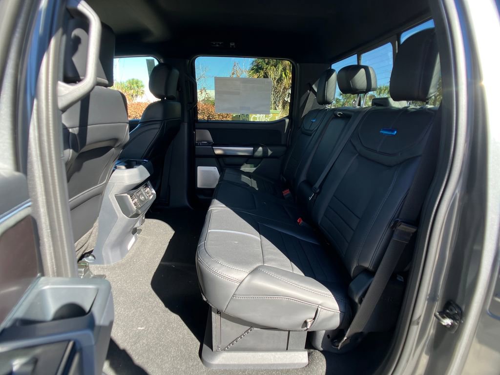 New 2026 Ford F350 Platinum image 31