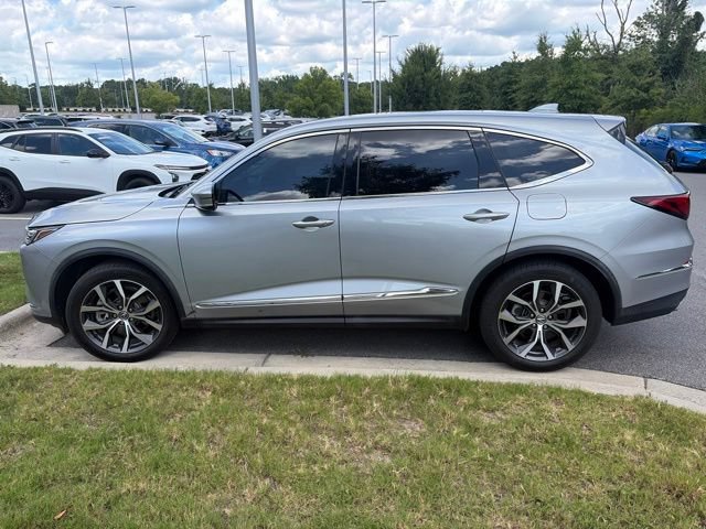 Used 2022 Acura MDX w/ Technology Package AWD/4WD image 12