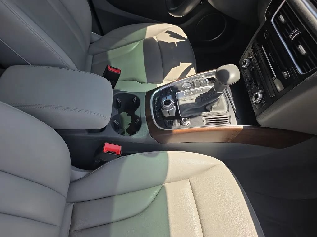 Used 2016 Audi Q5 2.0T Premium Plus w/ Technology Package AWD/4WD image 8