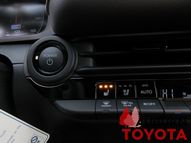 New 2025 Toyota Crown Signia image 15