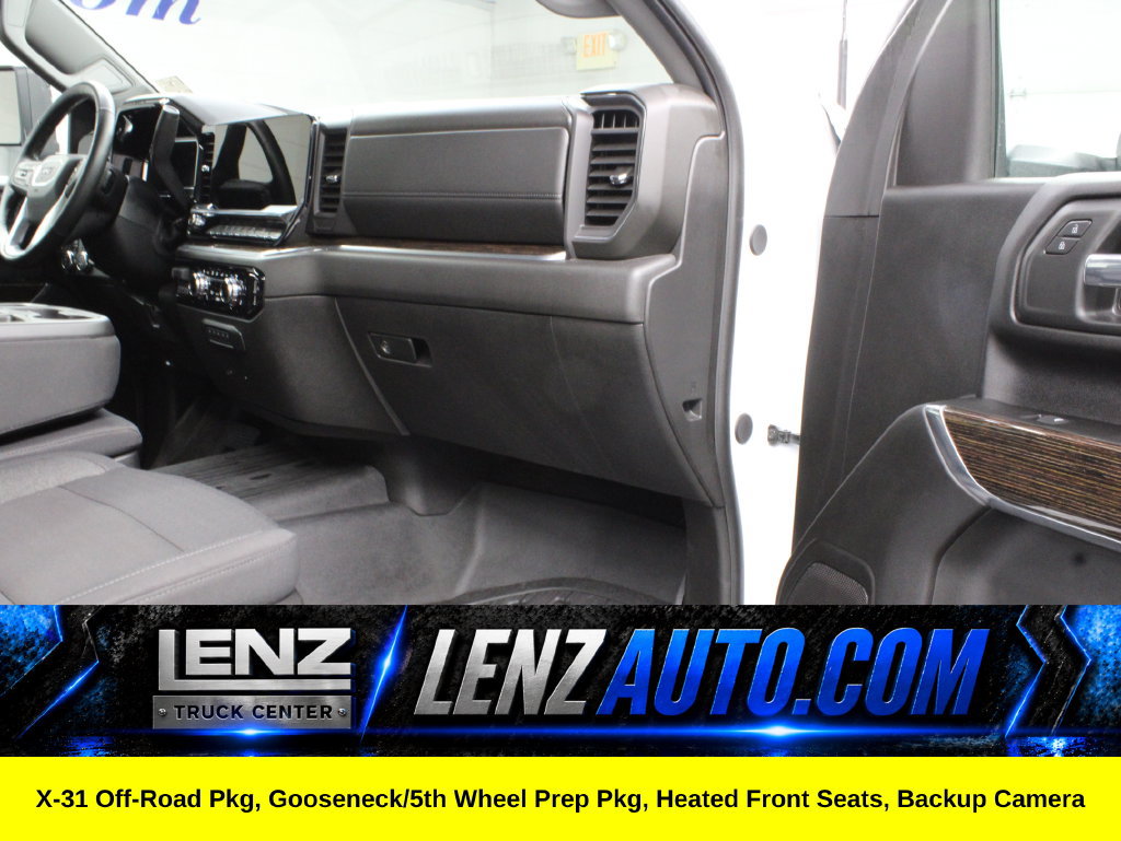 Used 2025 GMC Sierra 3500 SLE w/ SLE Convenience Package AWD/4WD image 31