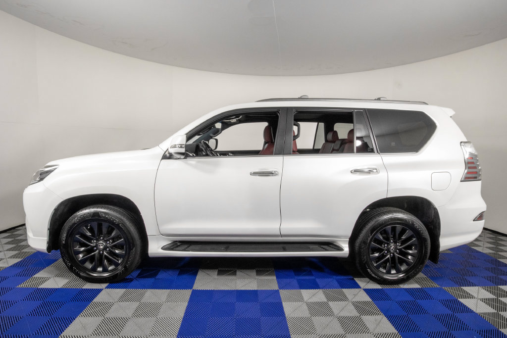 Used 2023 Lexus GX 460 Premium w/ Premium Plus Package AWD/4WD image 9