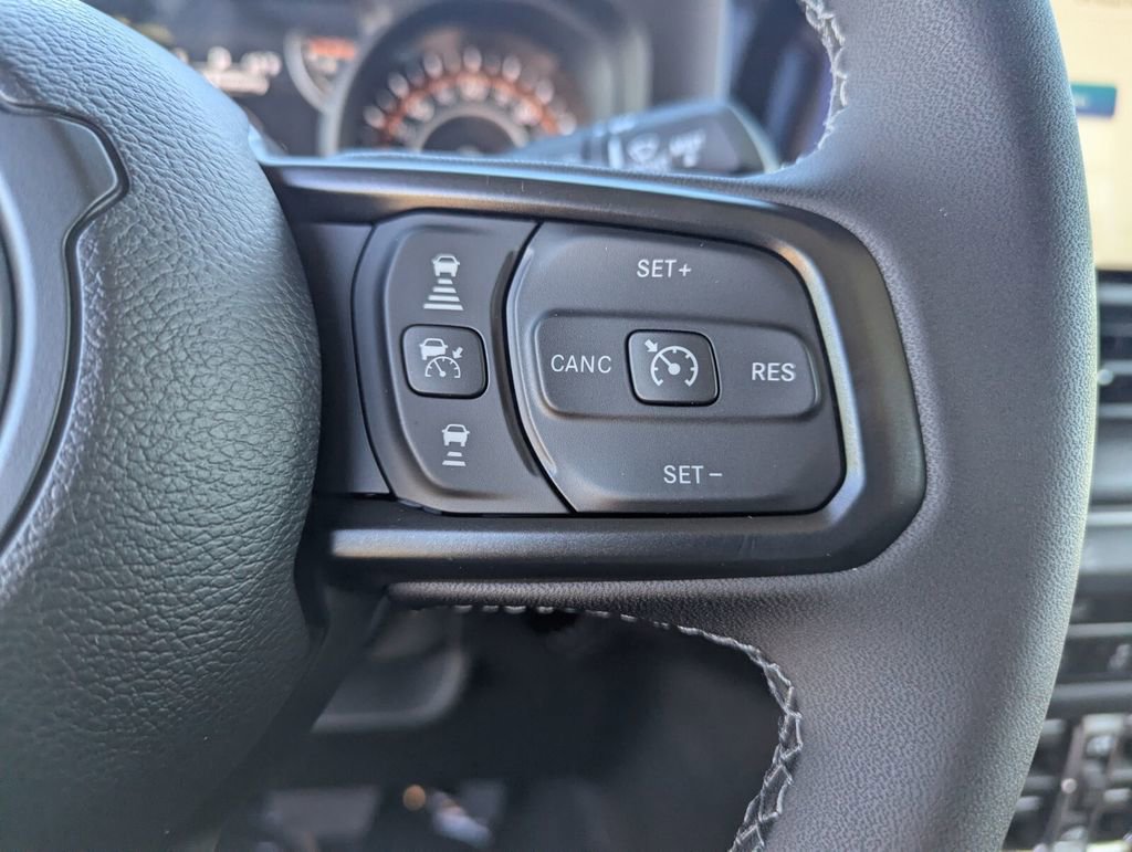 New 2026 Jeep Gladiator Sport image 18