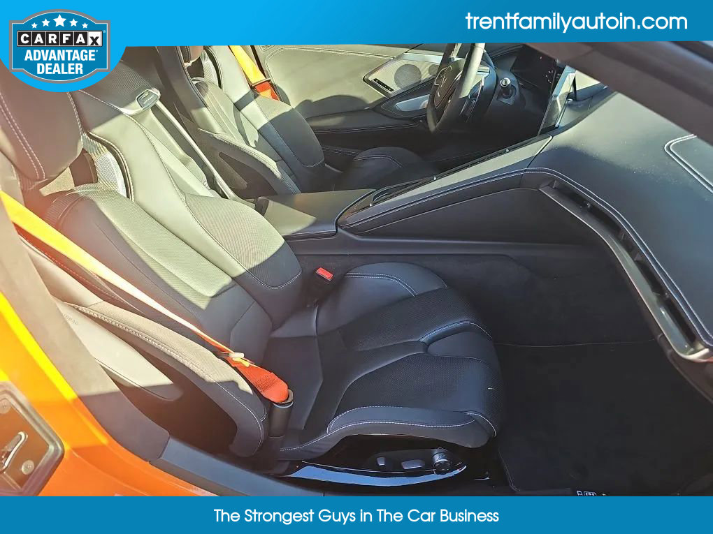 Used 2024 Chevrolet Corvette Stingray Premium Conv w/ 3LT image 34