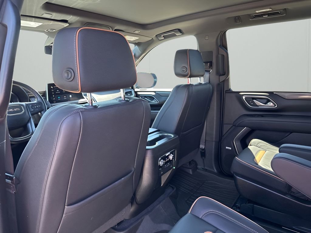 Certified 2023 GMC Yukon AT4 w/ AT4 Premium Package image 19