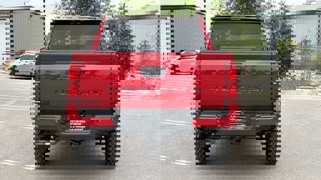 New 2026 Toyota Tacoma SR5 image 7