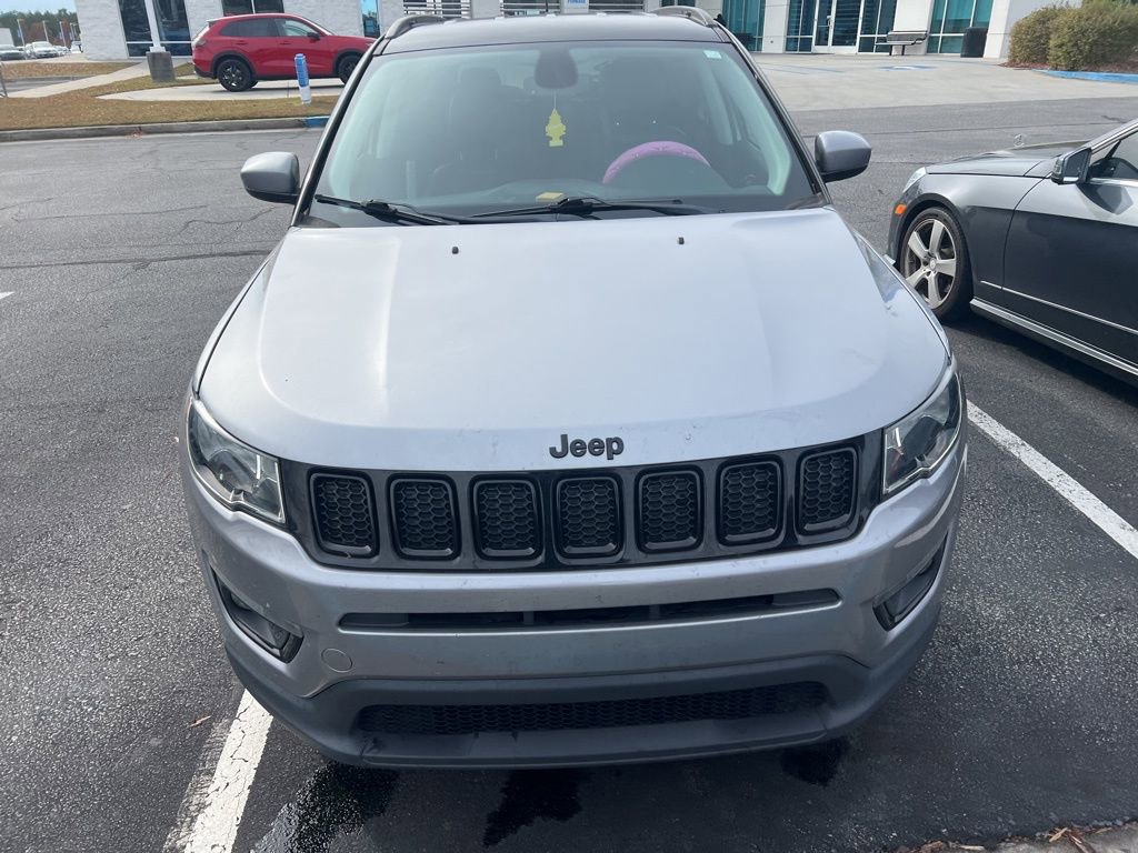 Used 2018 Jeep Compass Latitude w/ Popular Equipment Group image 3