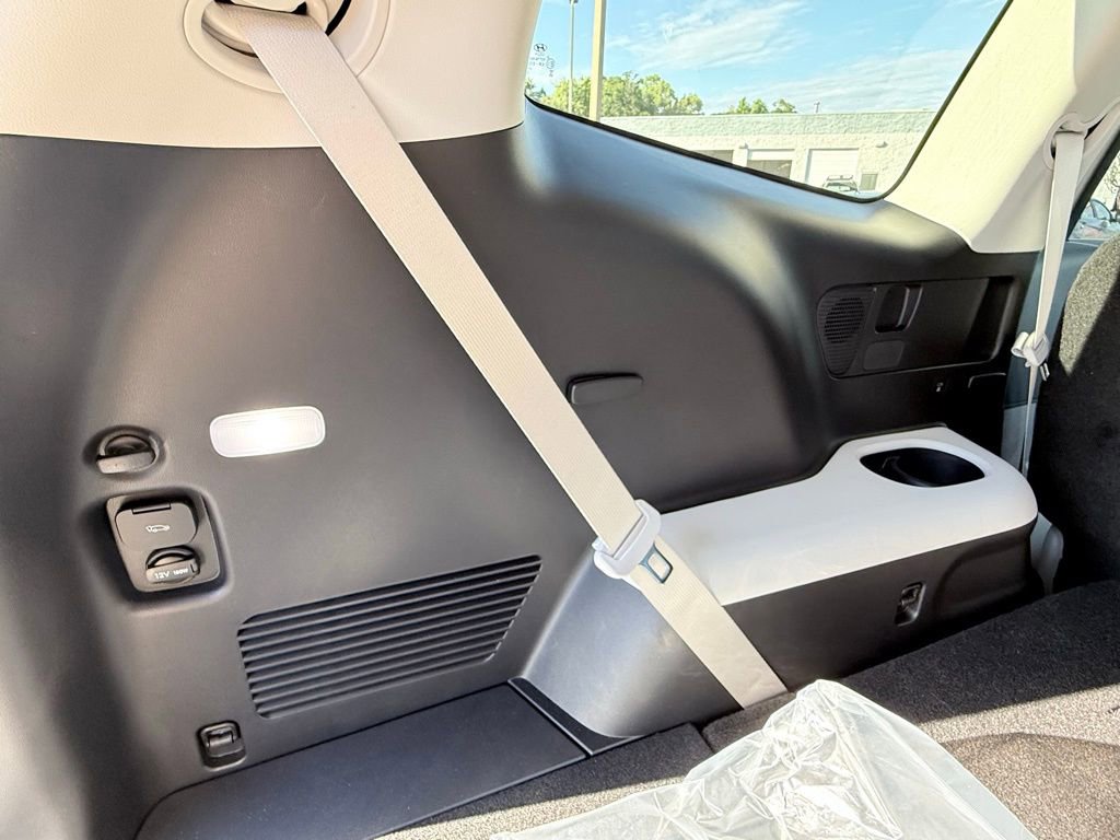 New 2026 Hyundai Ioniq 9 SEL image 12