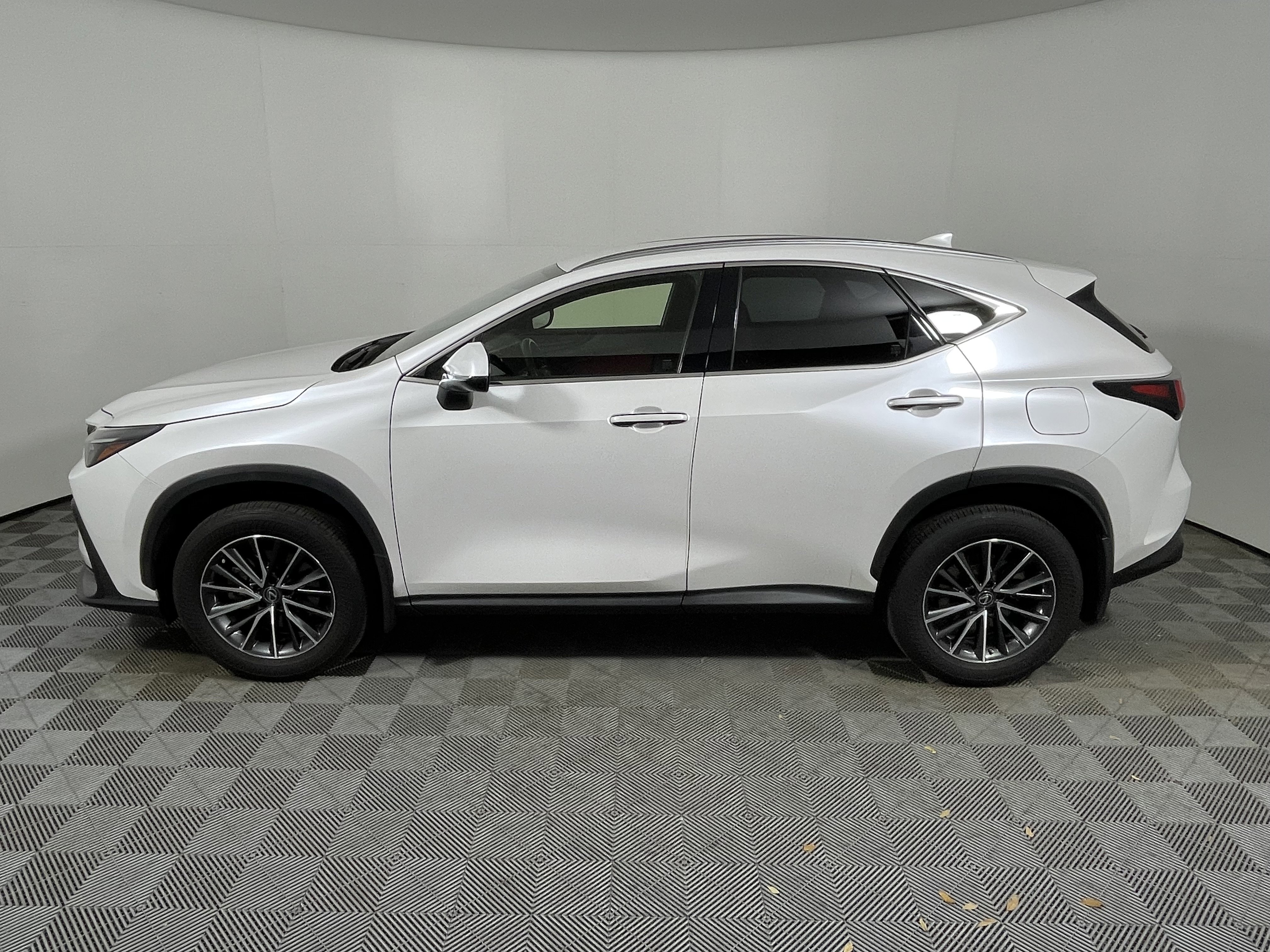 Used 2023 Lexus NX 250 AWD w/ Cold Area Package image 2