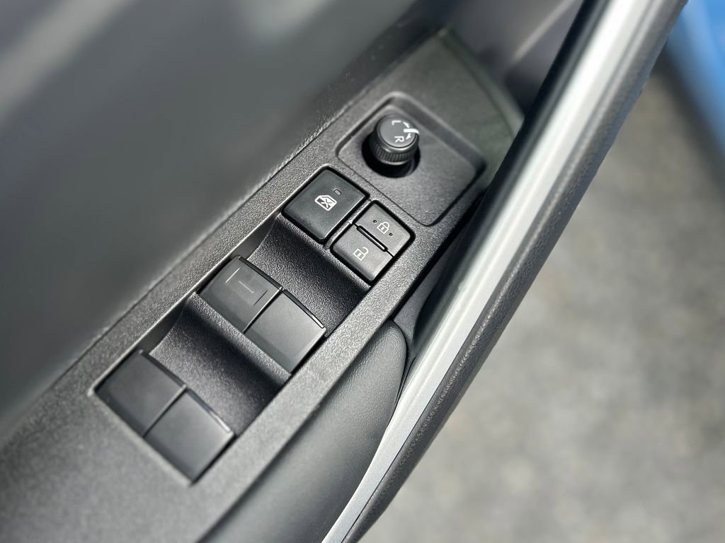 New 2026 Toyota Corolla Cross LE w/ Moonroof Package image 20
