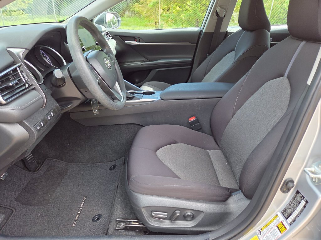 Certified 2021 Toyota Camry LE FWD image 24