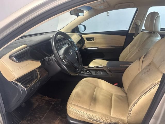 Used 2015 Toyota Avalon XLE FWD image 12