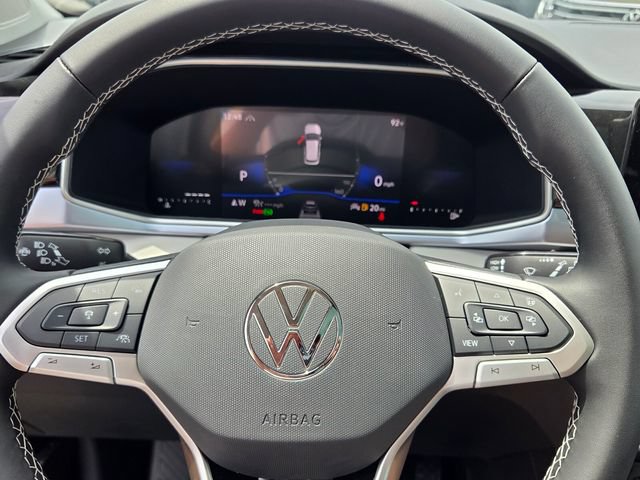 New 2026 Volkswagen Taos SE AWD/4WD image 22