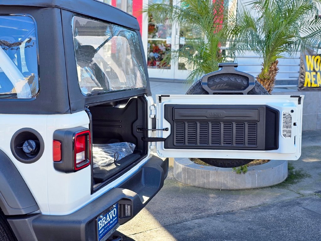 New 2026 Jeep Wrangler Unlimited Sport AWD/4WD image 7