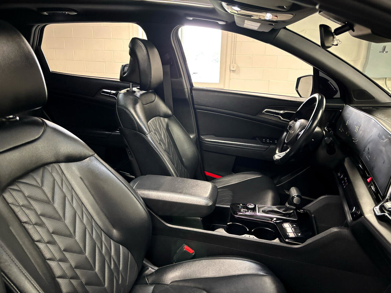 Used 2023 Kia Sportage X-Line w/ X-Line Premium Package image 17