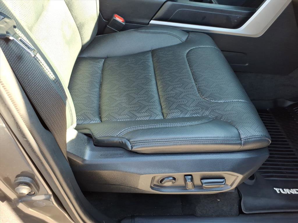 Used 2023 Toyota Tundra SR5 w/ SR5 Premium Package AWD/4WD image 17