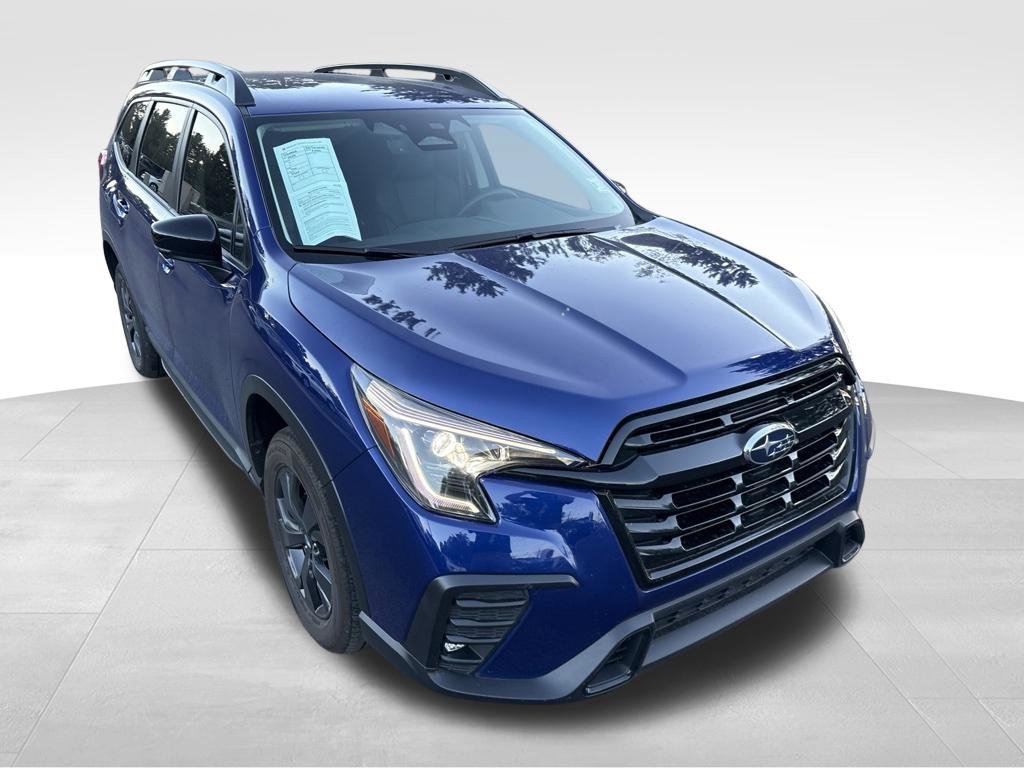 Used 2026 Subaru Ascent Premium AWD/4WD image 2