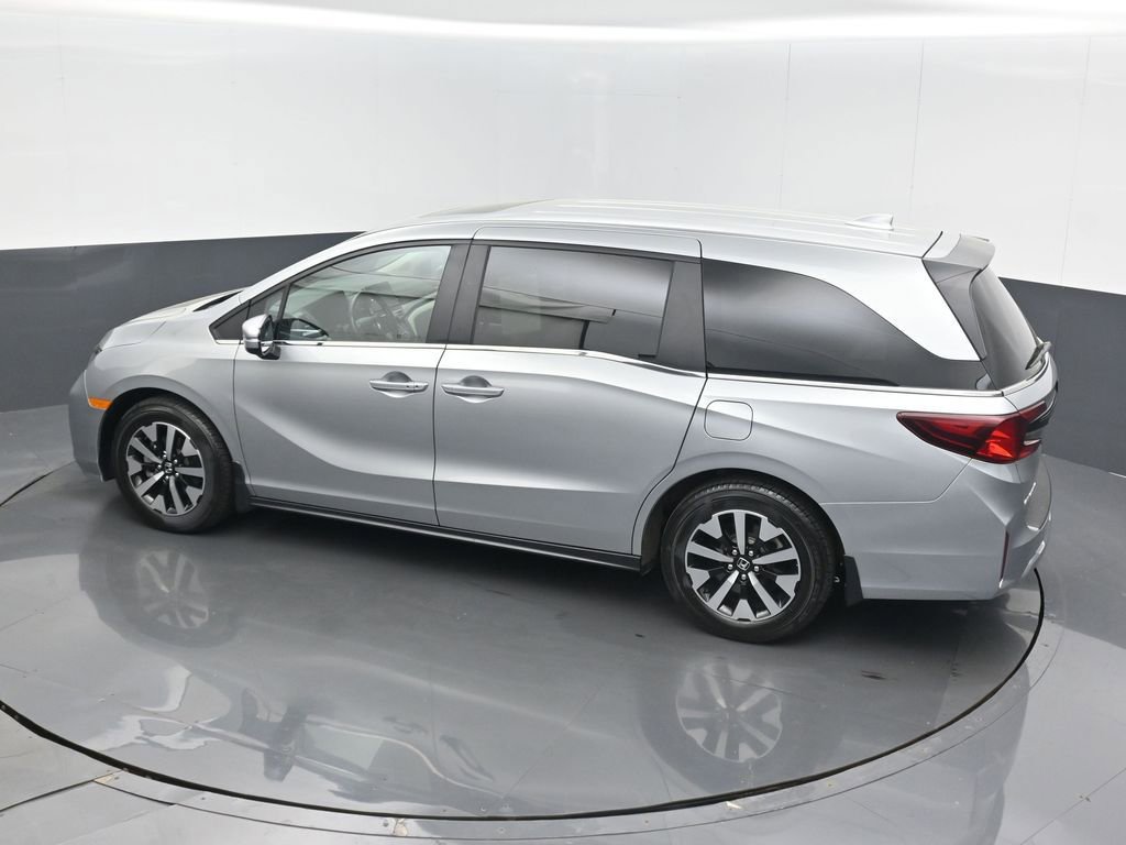 Certified 2025 Honda Odyssey EX-L image 15