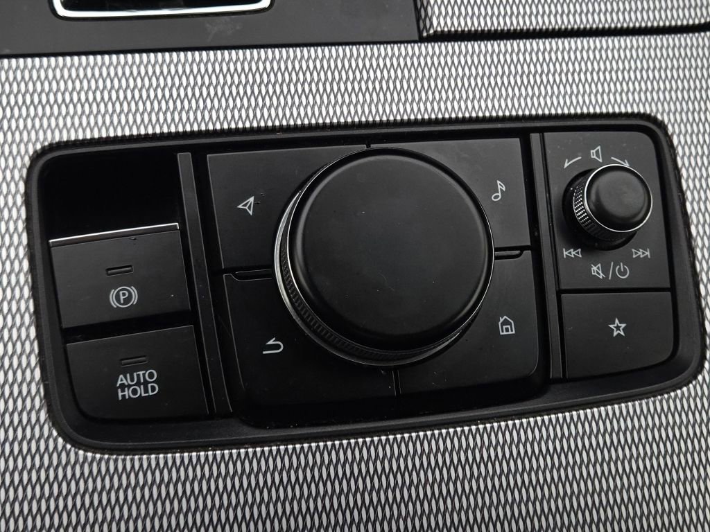 Certified 2025 MAZDA CX-90 3.3 Turbo w/ Preferred Package image 9