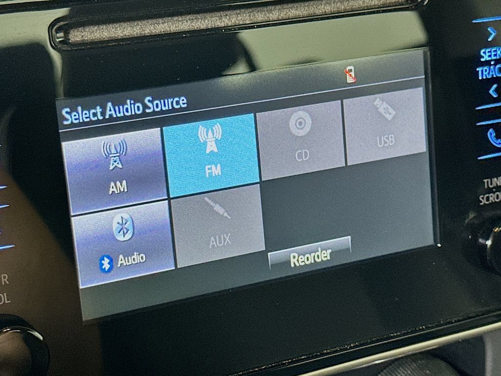 Used 2017 Toyota Corolla L FWD image 25