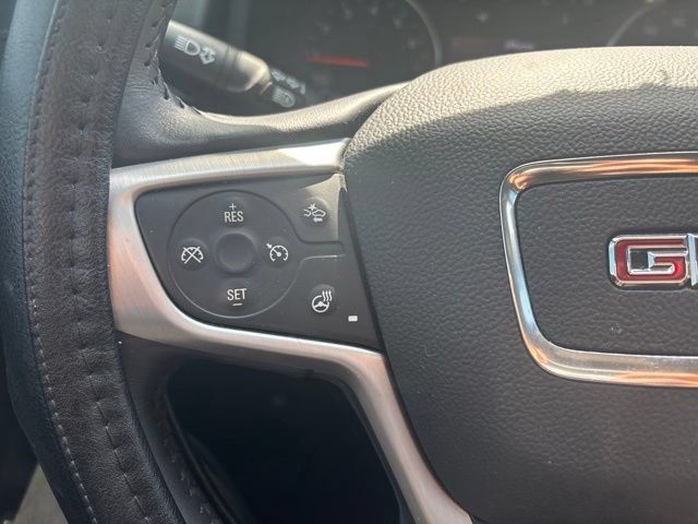 Used 2022 GMC Terrain SLT w/ Infotainment Package II FWD image 15