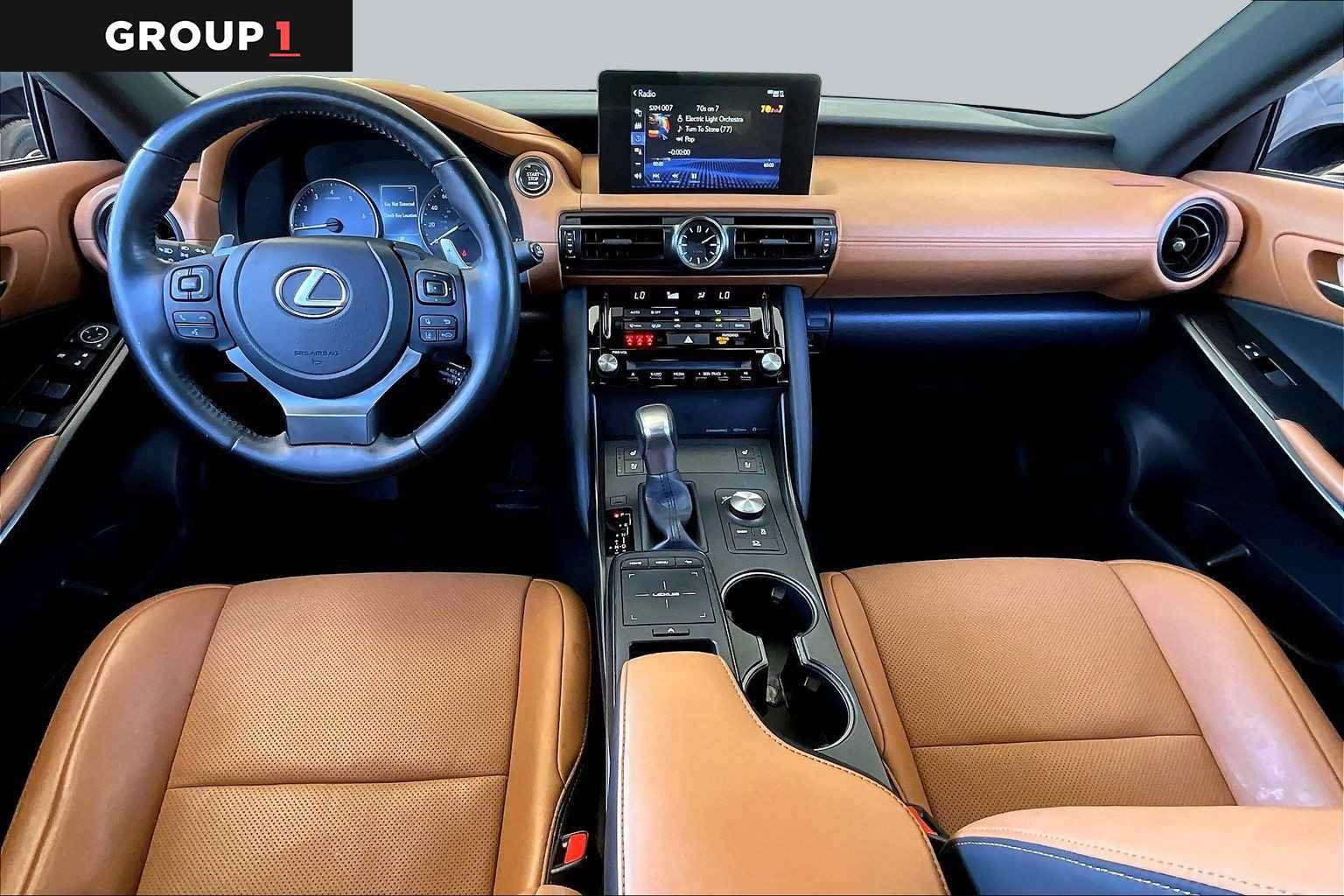 Used 2024 Lexus IS 300 w/ Comfort Package RWD image 13