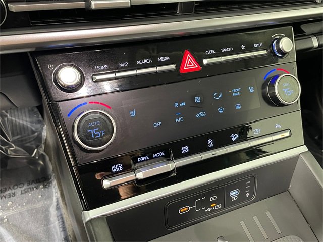 Used 2025 Hyundai Santa Fe SEL image 10