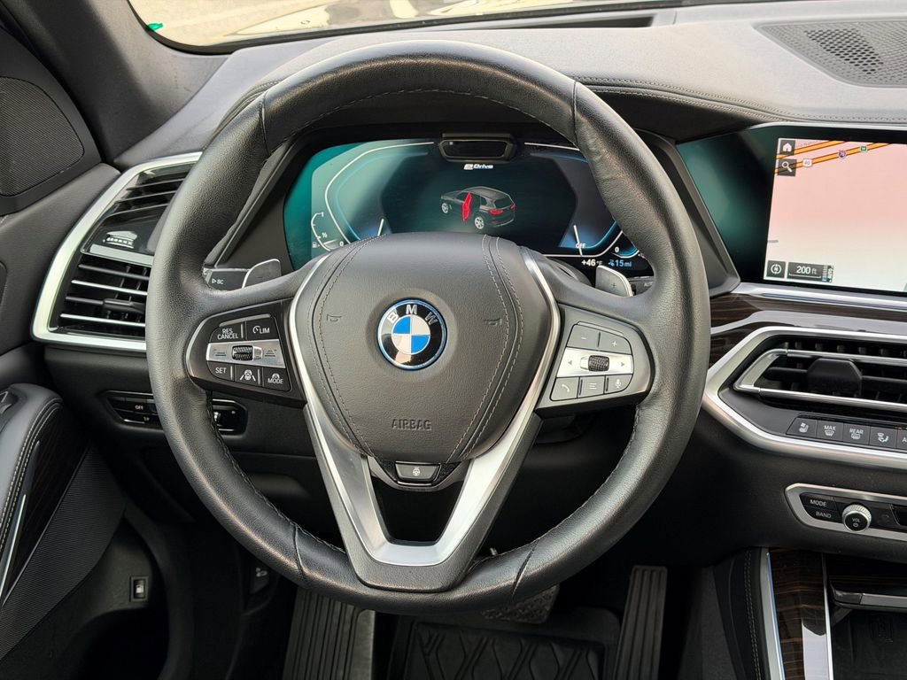 Used 2023 BMW X5 xDrive45e w/ Executive Package image 21