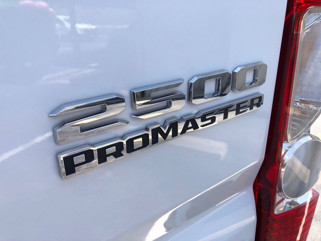 Used 2025 RAM ProMaster 2500 w/ U-Haul Equipment Group FWD image 17
