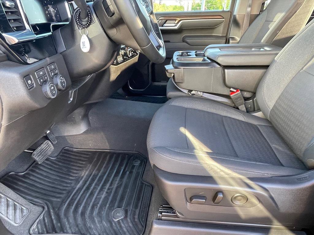 Used 2026 Chevrolet Silverado 1500 RST AWD/4WD image 21