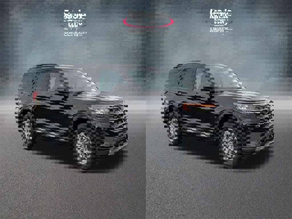 New 2025 Ford Explorer Active image 3