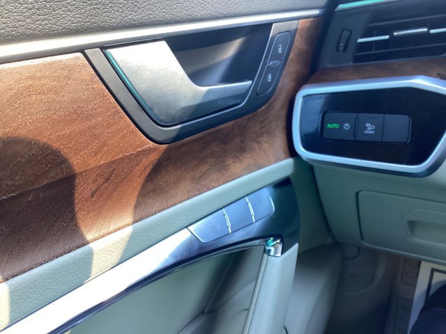 Used 2023 Audi A6 2.0T Premium image 17