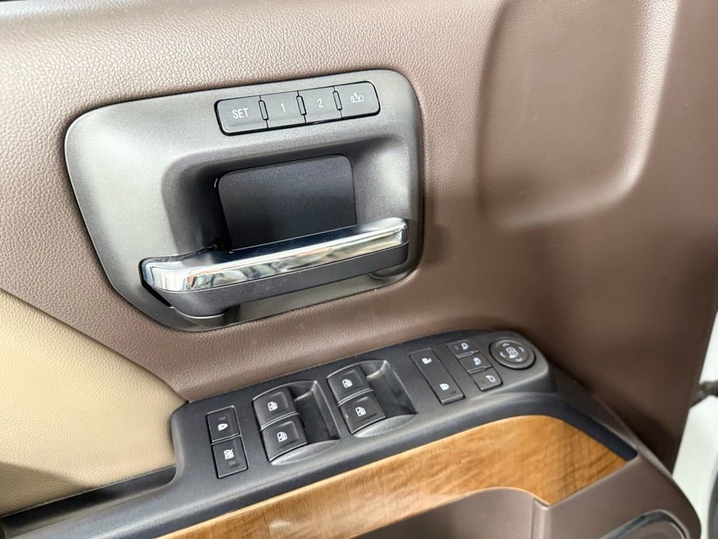 Used 2016 Chevrolet Silverado 1500 LTZ w/ LTZ Plus Package image 12