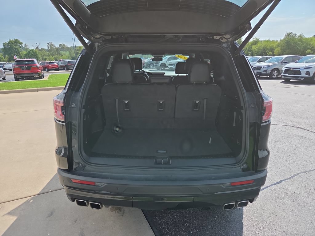 Certified 2024 GMC Acadia AT4 w/ Luxury Package AWD/4WD image 31