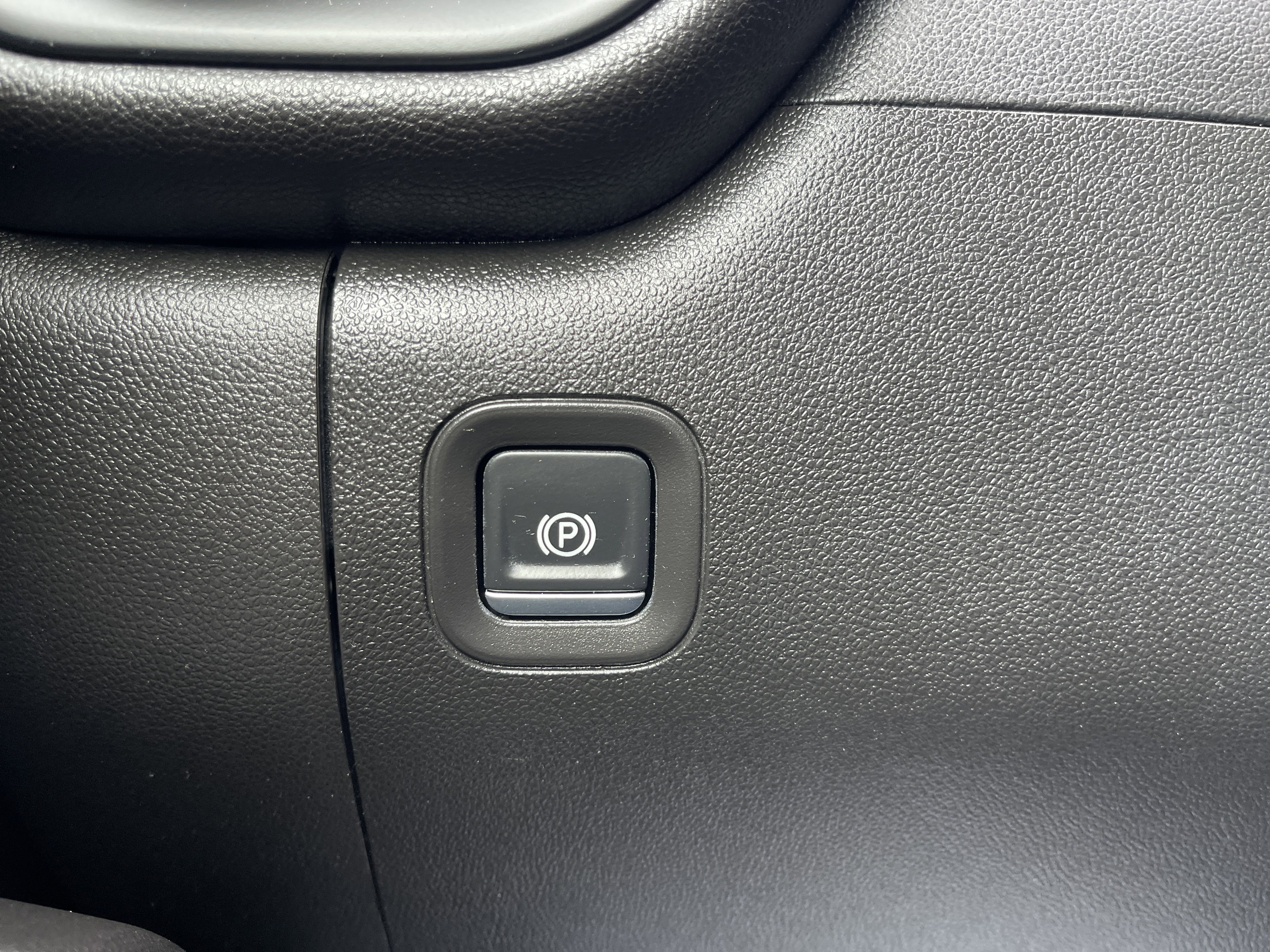 Used 2025 Chevrolet Silverado 1500 W/T w/ WT Value Package image 21