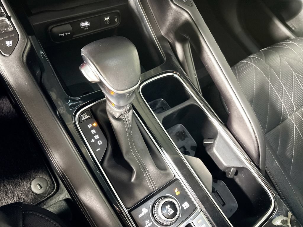 Used 2025 Kia Telluride AWD image 18