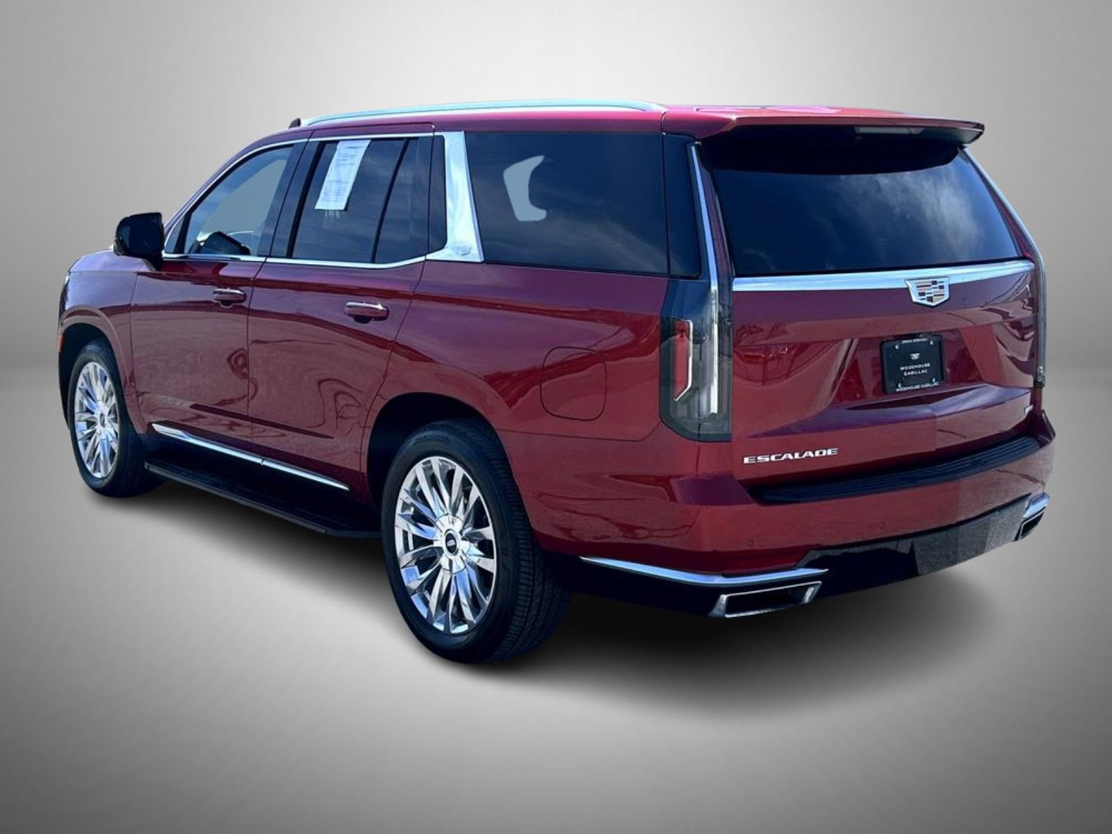 Certified 2024 Cadillac Escalade Premium Luxury w/ Performance Package AWD/4WD image 7