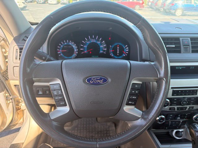 Used 2010 Ford Fusion SEL FWD image 16